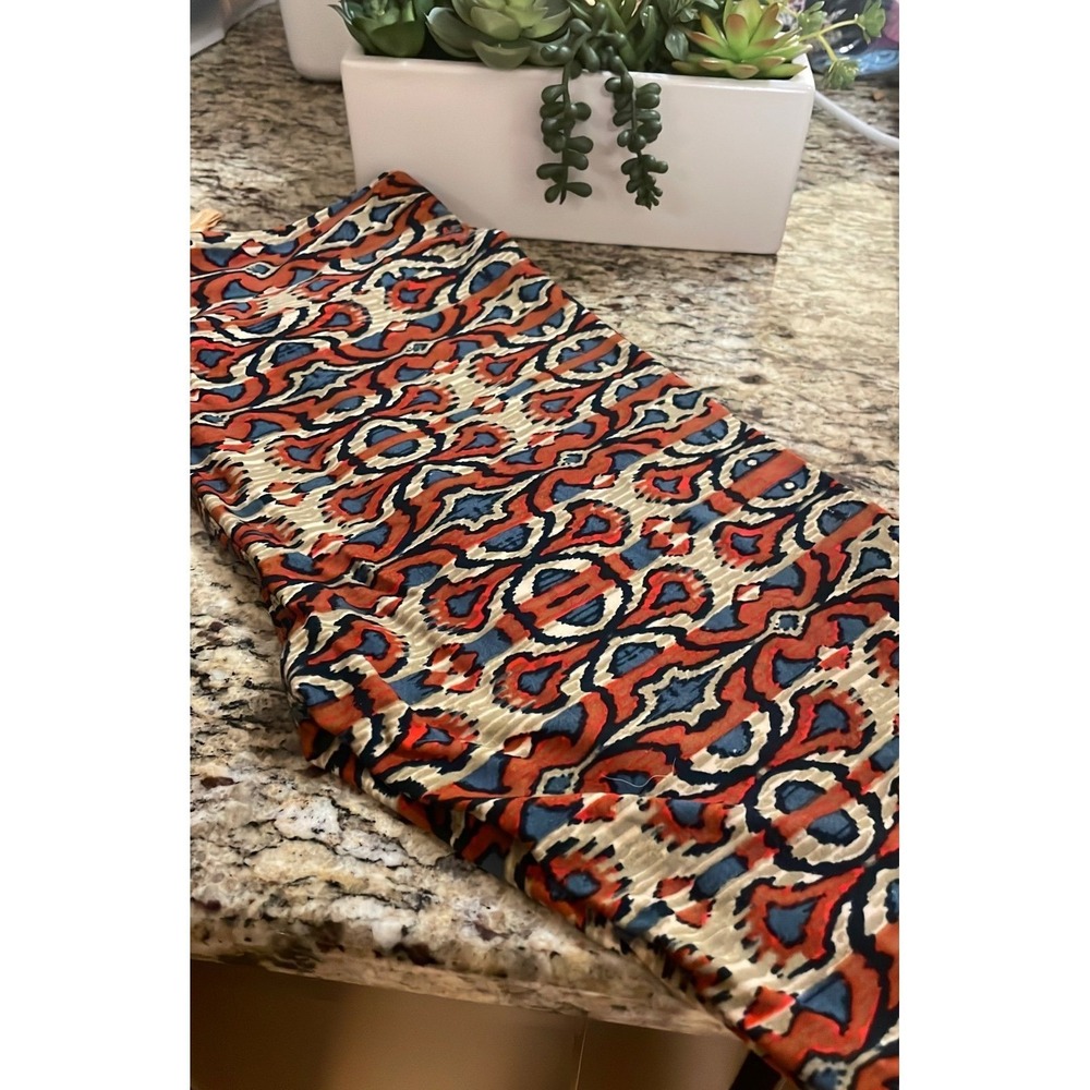 Lularoe Tan/Red/Blue leggings